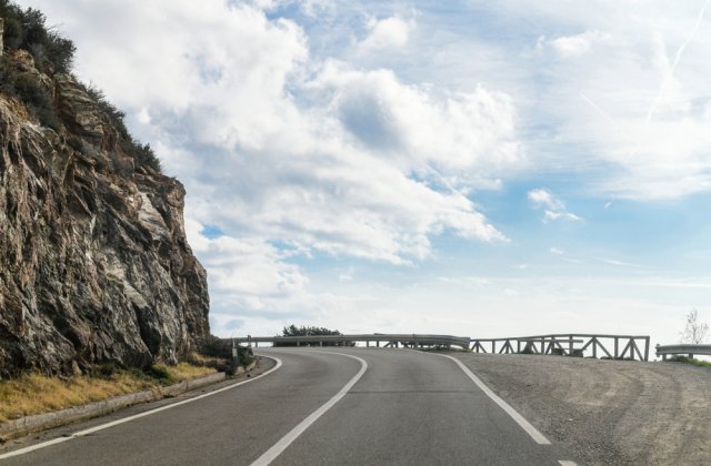 Cele mai periculoase drumuri din lume: 9 sosele unde si-au pierdut viata sute de oameni