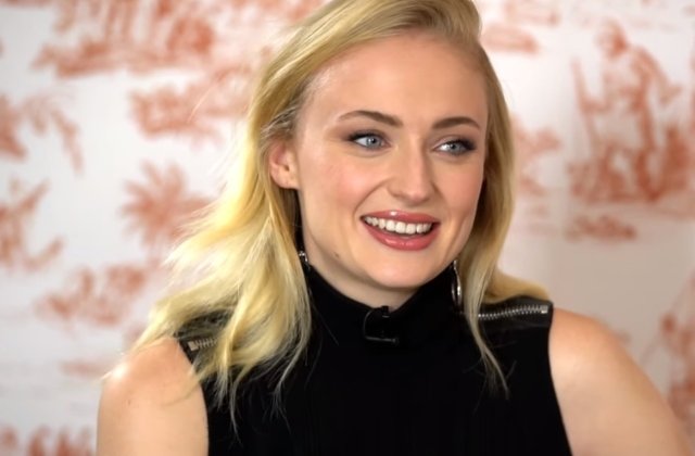 Sophie Turner insarcinata? Actrita ar astepta un copil cu cantaretul Joe Jonas