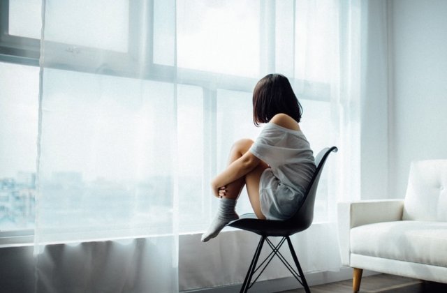 Nu-ti mai complica viata: 10 moduri in care iti ingreunezi existenta mai mult decat trebuie