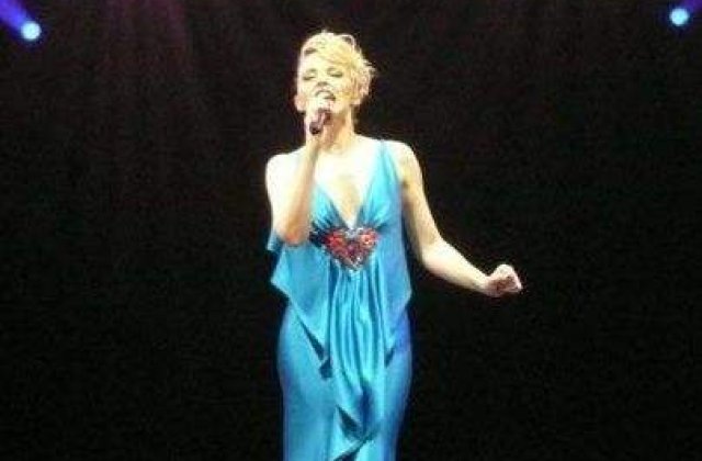 Kylie si-a batut iubitul