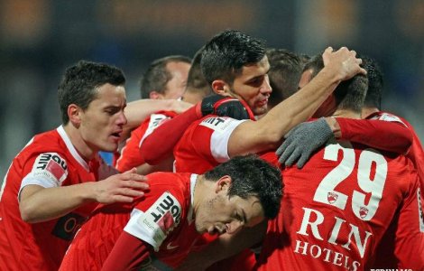 Victorie usoara in "Stefan cel Mare": Dinamo - CS Turnu Severin 4-2