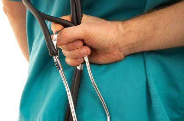 Romania recunoaste titlurile de medic specialist din afara granitelor UE