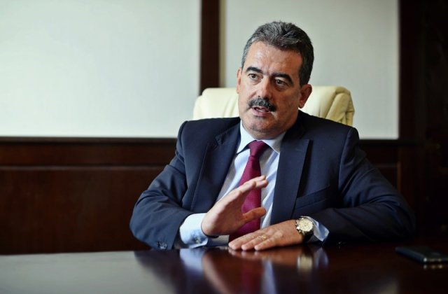 Deputat ALDE, cere demisia lui Tariceanu: "Nu face decat sa contribuie decisiv la disolutia ALDE"