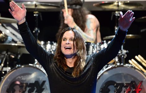 Ozzy Osbourne si-a anulat turneul din America de Nord pentru a urma un