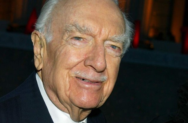 Jurnalistul legendar al Americii, Walter Cronkite, a incetat din viata