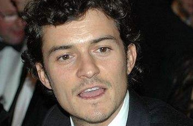 Orlando Bloom a fost jefuit