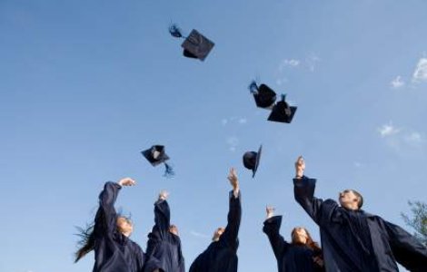 Revista Nature: Guvernul Ponta distruge mediul academic din Romania