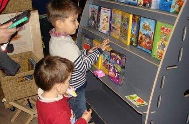 Cadouri pentru copii isteti: Azi incepe Targul de Carte de Copii MiniLibri