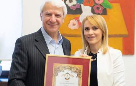 Firea i-a inmanat Trofeul de Excelenta Dr. Youssef Tammam