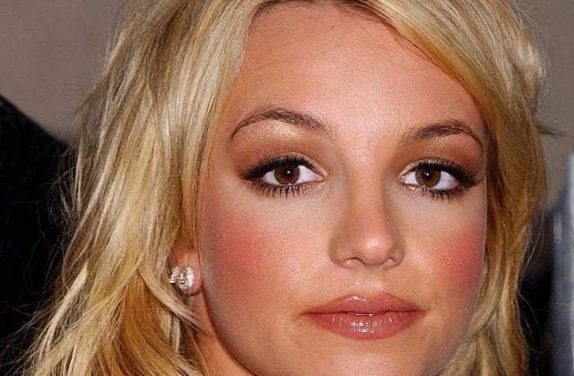 Britney Spears, amenintata cu moartea