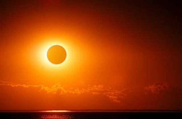 VIDEO: Cea mai lunga eclipsa totala de soare a secolului a lasat Asia in intuneric