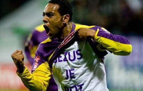 Un atacant brazilian, pe lista de transferuri a Stelei