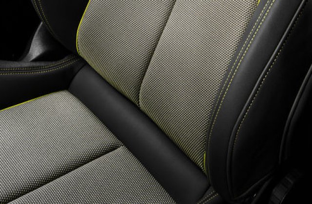 Viitorul Audi A3 va putea fi comandat cu tapiterie produsa din sticle de plastic reciclate: noua generatie a modelului german debuteaza la Geneva