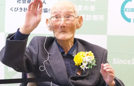 Cel mai batran om din lume a murit la 112 ani