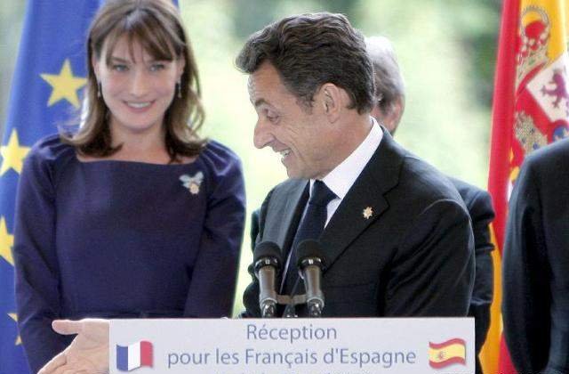Sarkozy ii cumpara Carlei flori de 760 euro pe zi