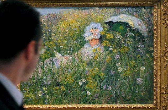 Expozitie de tablouri false