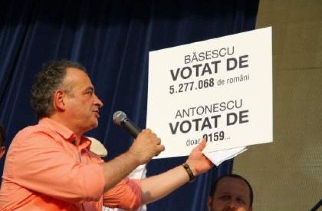 Ungueanu: Ponta minte. Nu sunt deschise toate sectiile de vot din tara