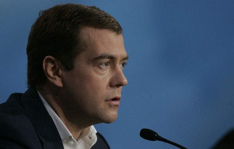 Dmitri Medvedev crede in Mos Gerila, dar este sceptic in privinta Apocalipsei