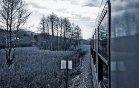 Abandonata de Guvern, CFR Calatori incearca din nou sa cumpere motorina