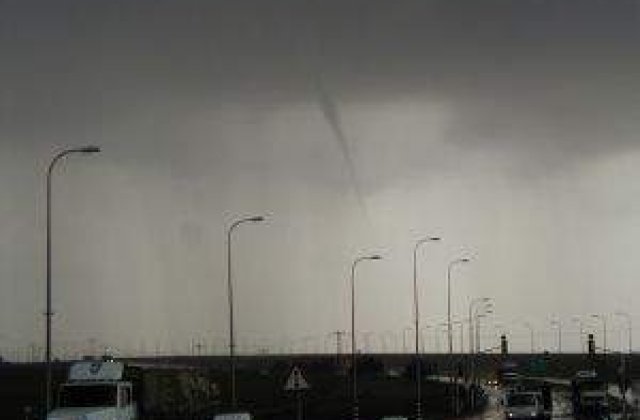 Peste 700 de morti in Filipine, in urma taifunului Bopha