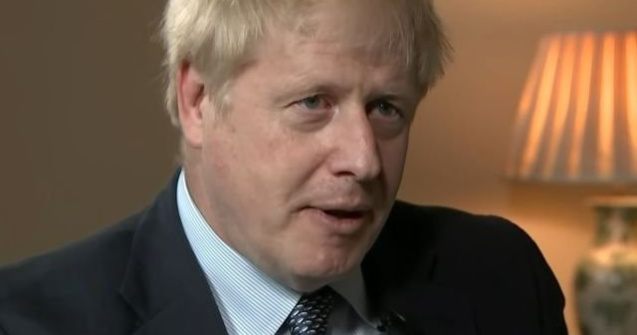 Premierul Boris Johnson si iubita sa anunta ca asteapta un copil