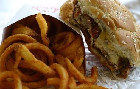 O americanca risca puscaria pentru ca fiul sau este prea gras