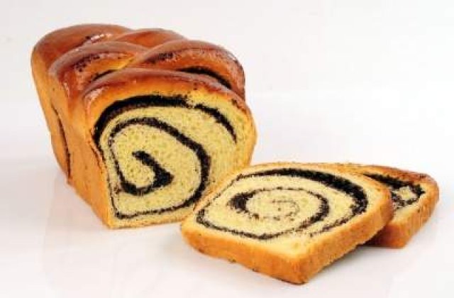 Cat cozonac vor manca romanii de Craciun?