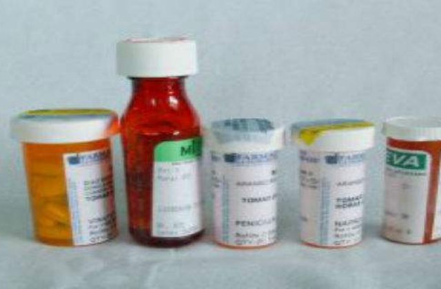 O fetita bolnava de cancer s-a vindecat cu HIV