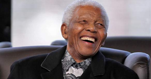 Nelson Mandela sufera de o infectie la plamani
