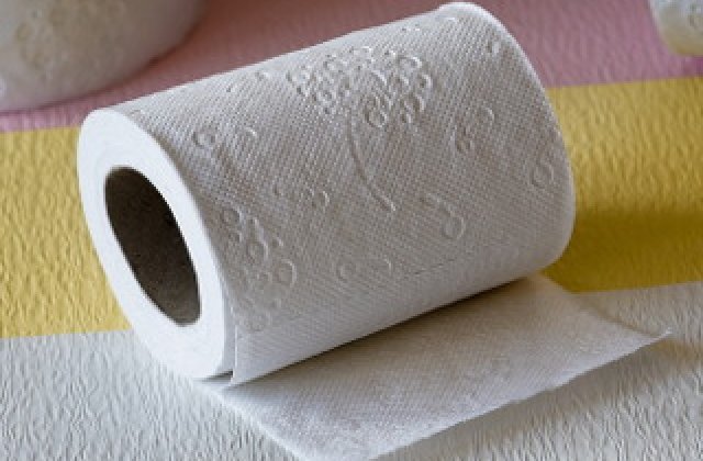 Pe fondul temerilor de coronavirus, un supermarket a pus ratie la hartia igienica de la vanzare