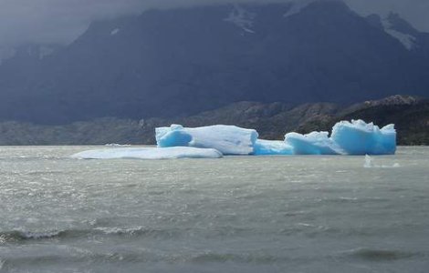 Topirea ghetarilor, vizibila si din spatiu