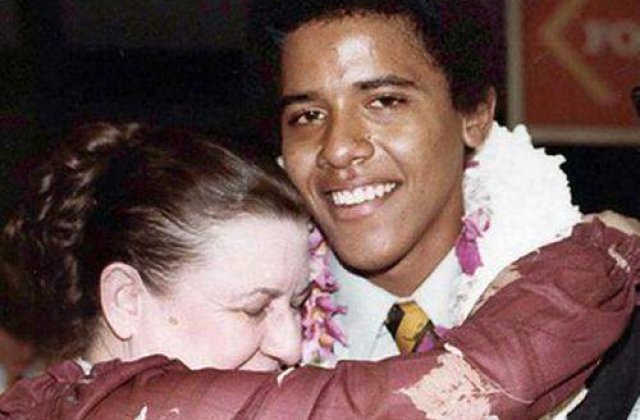 Exasperata, Casa Alba repeta ca Obama s-a nascut in Hawaii, nu in Kenya