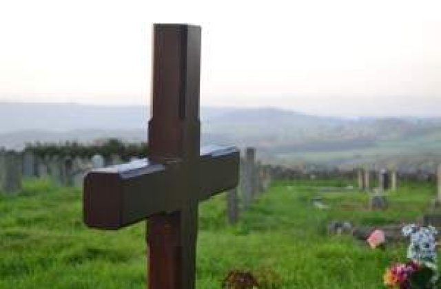 Treptat-treptat, Marea Britanie renunta la crestinism