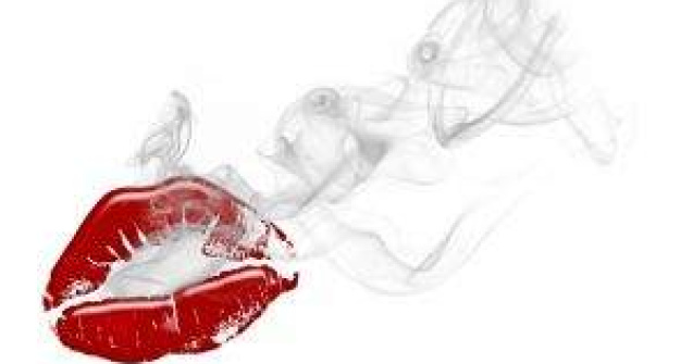 UE: De la 1 ianuarie 2013 se interzice fumatul in spatiile inchise folosite la comun