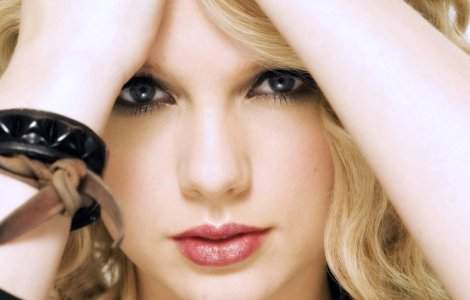 Taylor Swift in pericol! Un intrus a fost arestat in casa ei