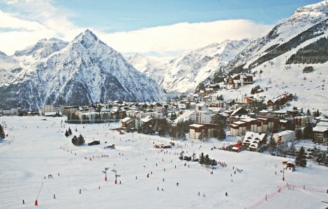 O vacanta la munte poate fi o adevarata aventura: de la trasee montane, la schi