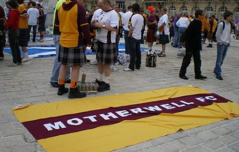 Fanii lui Motherwell, sfatuiti sa se fereasca de hotii de buzunare din Bucuresti