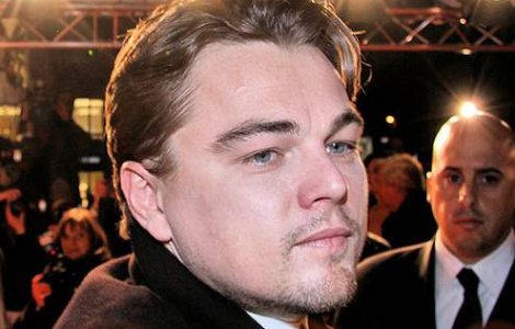 Leonard DiCaprio curteaza o &#39;pisicuta&#39;
