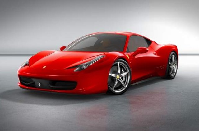 Ferrari a dezvaluit noul model F458 Italia
