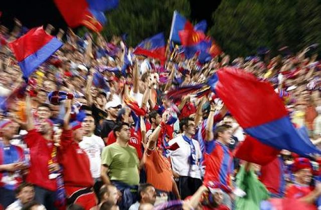 Suporterii Stelei: &#39;Nu exista cale de impacare cu Becali&#39;