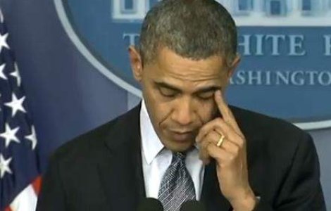 Obama plange pentru victimele atacului din Connecticut: "Inimile noastre sunt frante astazi!"