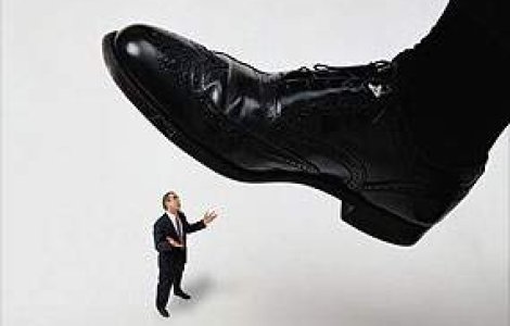 Grupul BCR disponibilizeaza 1.600 de salariati, 17,5% din totalul angajatilor