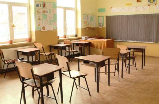 Coronavirusul a inchis scolile: milioane de elevi stau acasa