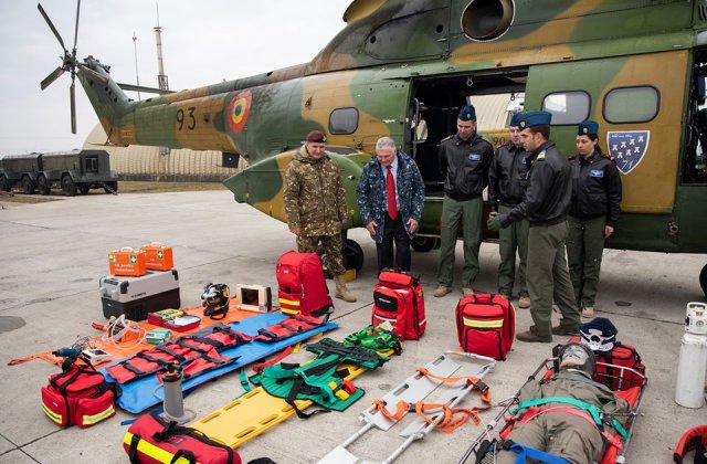 Armata intra in actiune: medici militari trimisi la frontiera