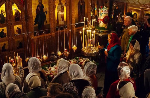 Biserica tine cont de restrictiile impuse: ”Credinta in Dumnezeu este si antidotul ideal la virusul fricii”