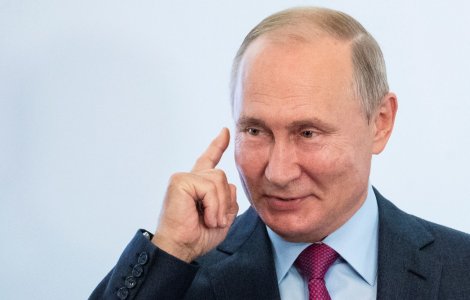 Putin, liber sa fie din nou Presedintele Rusiei. Constitutia a fost modificata