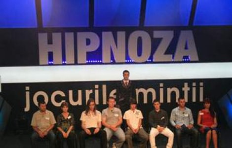 Politia din Anglia alearga infractorii in masini electrice!