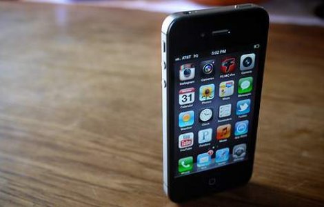 Incoltiti de criza, spaniolii renunta la telefonul mobil