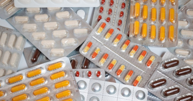 Situatia actuala dintr-un depozit de medicamente: Patronii fac milioane de euro!