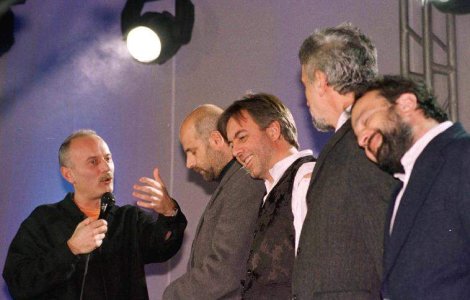 Divertis a batut palma cu PRO TV